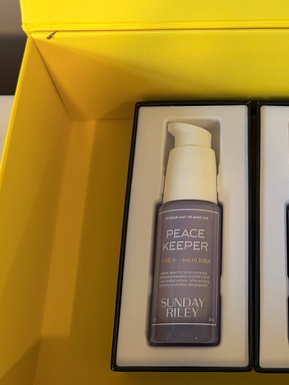 NWT Sunday Riley Peacekeeper Acne Treatment Serum - Picture 2 of 2